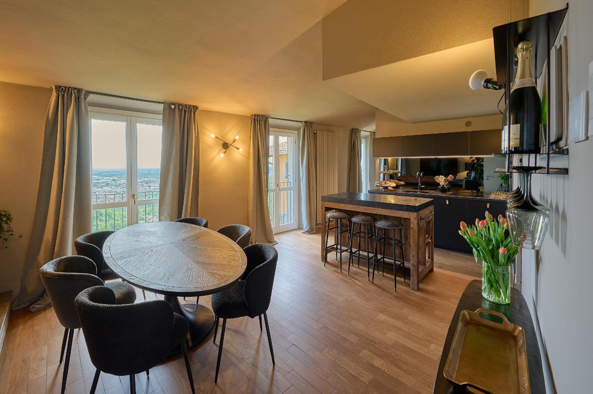 My Home For You - Citta Alta Bergamo Bagian luar foto